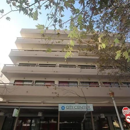 Center 3*