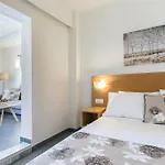 Center Rhodes City