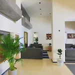 Center فندق Rhodes City